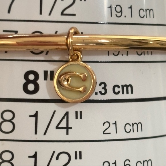 Coach 2pc goldtone bangle bracelet set 7.5 - Picture 6 of 10